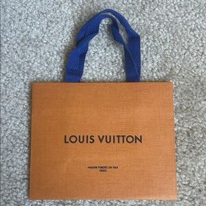 Louis Vuitton shopping bag